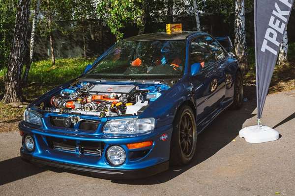 Самый полный привод: в подмосковное Мячково съехались экзотические модели Subaru Самый полный привод: в подмосковное Мячково съехались экзотические модели Subaru