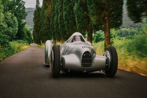 Компания Audi воссоздала рекордный автомобиль Auto Union Lucca 1935 года Компания Audi воссоздала рекордный автомобиль Auto Union Lucca 1935 года