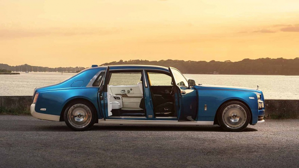Rolls-Royce подготовил «сухопутную яхту»: представлен Phantom Regatta Rolls-Royce подготовил «сухопутную яхту»: представлен Phantom Regatta