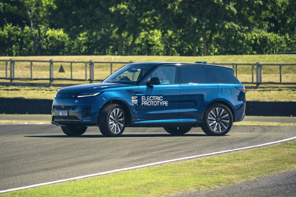 Внедорожник Range Rover Sport Electric готовится к скорому дебюту Внедорожник Range Rover Sport Electric готовится к скорому дебюту