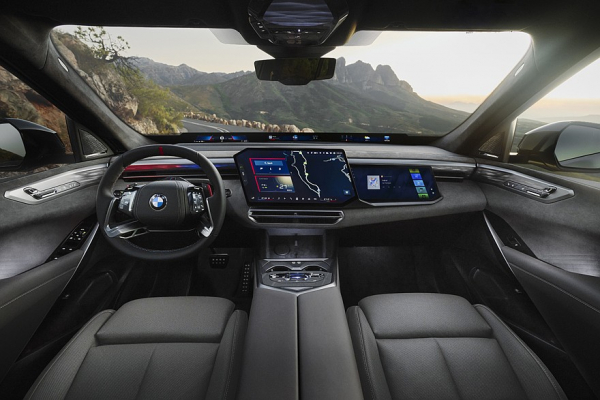 Рассекречен BMW X5 пятого поколения: новый дизайн и разнообразие техники, цены известны