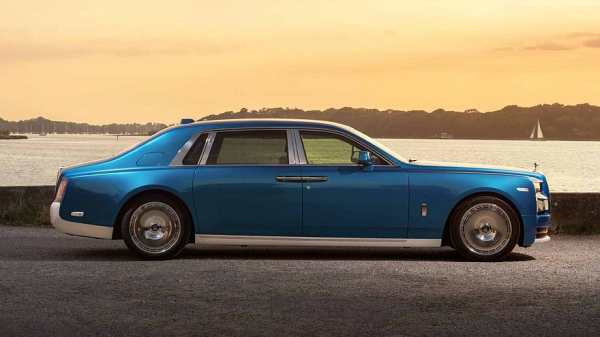 Rolls-Royce подготовил «сухопутную яхту»: представлен Phantom Regatta Rolls-Royce подготовил «сухопутную яхту»: представлен Phantom Regatta