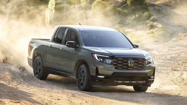 Honda готовит пикап Ridgeline третьего поколения: более брутальный дизайн и новый мотор Honda готовит пикап Ridgeline третьего поколения: более брутальный дизайн и новый мотор