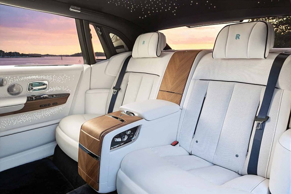 Rolls-Royce подготовил «сухопутную яхту»: представлен Phantom Regatta Rolls-Royce подготовил «сухопутную яхту»: представлен Phantom Regatta