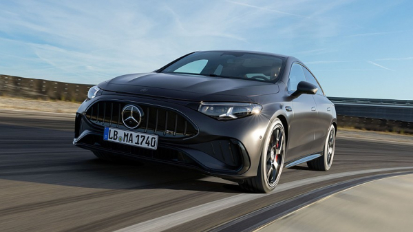 Новый Mercedes-AMG CLA 45: 680-сильная трёхмоторная установка, 2,7 секунды до «сотни» Новый Mercedes-AMG CLA 45: 680-сильная трёхмоторная установка, 2,7 секунды до «сотни»