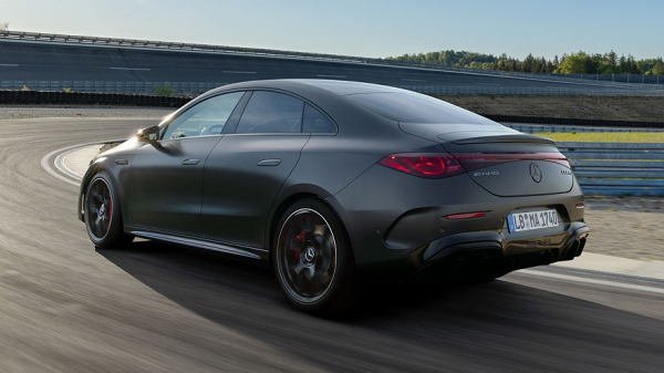 Новый Mercedes-AMG CLA 45: 680-сильная трёхмоторная установка, 2,7 секунды до «сотни» Новый Mercedes-AMG CLA 45: 680-сильная трёхмоторная установка, 2,7 секунды до «сотни»