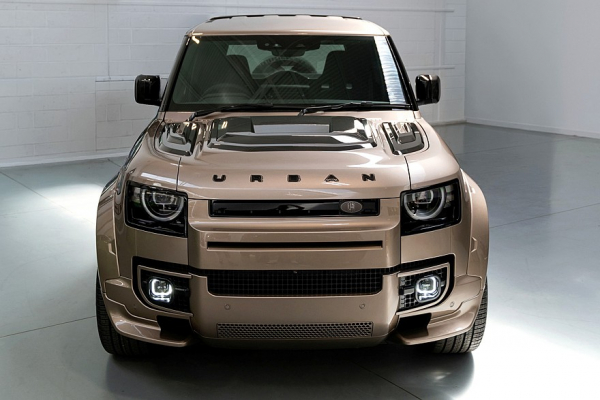 Urban Automotive сделала крутой карбоновый пикап на базе Land Rover Defender 110