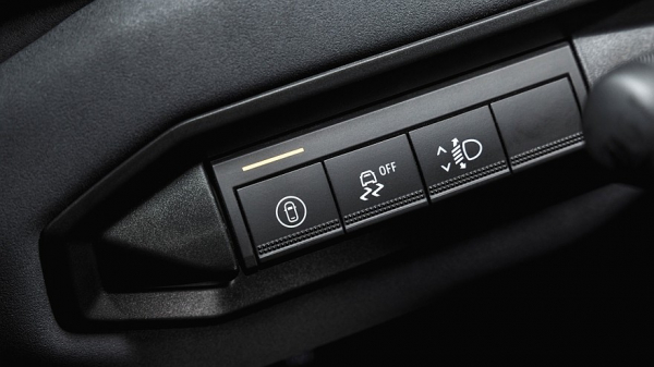 Кросс-универсал Dacia Striker: бюджетный конкурент Skoda Octavia полностью рассекречен Кросс-универсал Dacia Striker: бюджетный конкурент Skoda Octavia полностью рассекречен