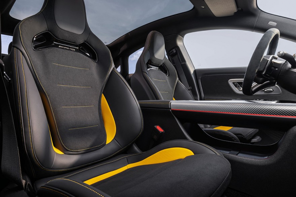 Новый Mercedes-AMG CLA 45: 680-сильная трёхмоторная установка, 2,7 секунды до «сотни» Новый Mercedes-AMG CLA 45: 680-сильная трёхмоторная установка, 2,7 секунды до «сотни»