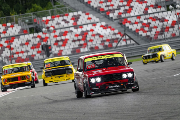 Третий этап &laquo;Серия Классика &ndash; 2026&raquo; на Moscow Raceway: ретроатмосфера и зрелищные заезды