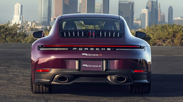 По заявкам трудящихся: Porsche 911 Carrera S снова доступен на &laquo;механике&raquo;, но есть нюанс