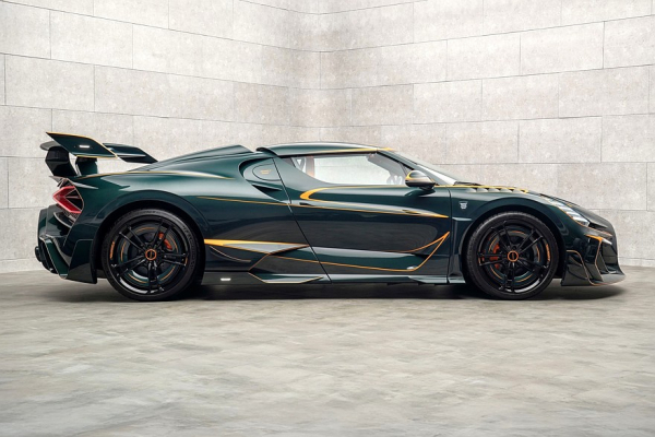 Жить и побеждать: Mansory представила два суперкара на базе Bugatti &mdash; Vincero и Vivere