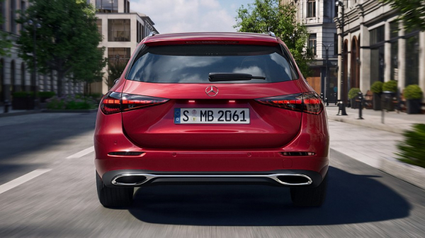Mercedes-Benz рассекретил обновлённые седан и универсал C-Class с ДВС. Цены известны Mercedes-Benz рассекретил обновлённые седан и универсал C-Class с ДВС. Цены известны