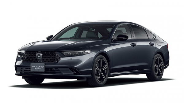 Honda освежила седан Accord в Японии, прайс-лист раскрыт Honda освежила седан Accord в Японии, прайс-лист раскрыт