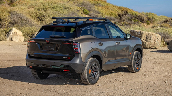 Nissan Kicks Rock Creek выходит на американский рынок, цена известна Nissan Kicks Rock Creek выходит на американский рынок, цена известна