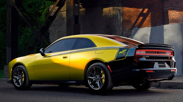«Пчёлка» вернулась и готова всех покусать: представлен новый Dodge Charger Super Bee «Пчёлка» вернулась и готова всех покусать: представлен новый Dodge Charger Super Bee