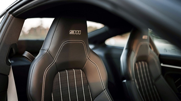 По заявкам трудящихся: Porsche 911 Carrera S снова доступен на &laquo;механике&raquo;, но есть нюанс