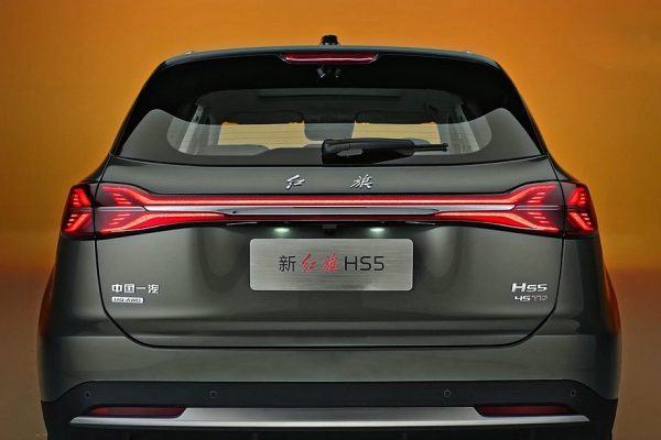 Кроссовер Hongqi HS5 обновился снаружи и внутри. Ждём в России