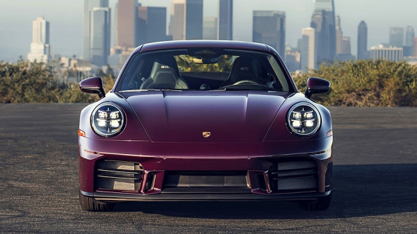 По заявкам трудящихся: Porsche 911 Carrera S снова доступен на &laquo;механике&raquo;, но есть нюанс